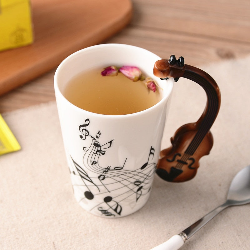 Creative Music Violin Style Guitar Ceramic Mug Coffee Tea Milk Stave Cups with Handle Coffee Mug Novelty Gifts